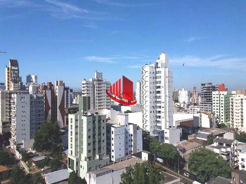 Apartamento, código 1017 em Chapecó, bairro Centro