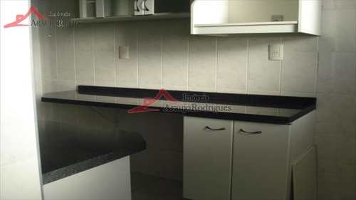 Apartamento, código 4112 em Taubaté, bairro Parque São Cristóvão