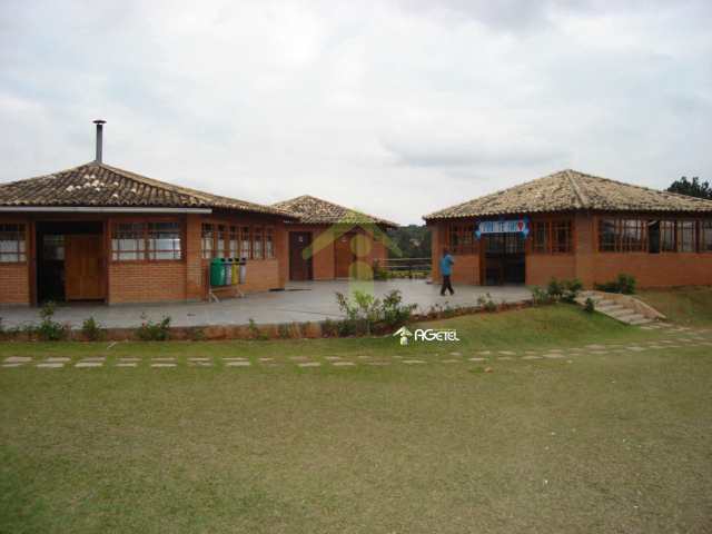 Condomínio em Embu-Guaçu, no bairro Interlagos Sul (Fazenda da Ilha)