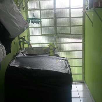 Sobrado em Embu-Guaçu, bairro Barão Santa Izabel