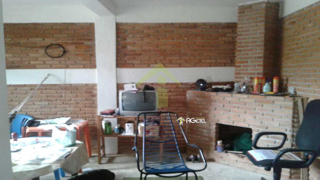 Chácara em Embu-Guaçu, no bairro Vale das Fontes
