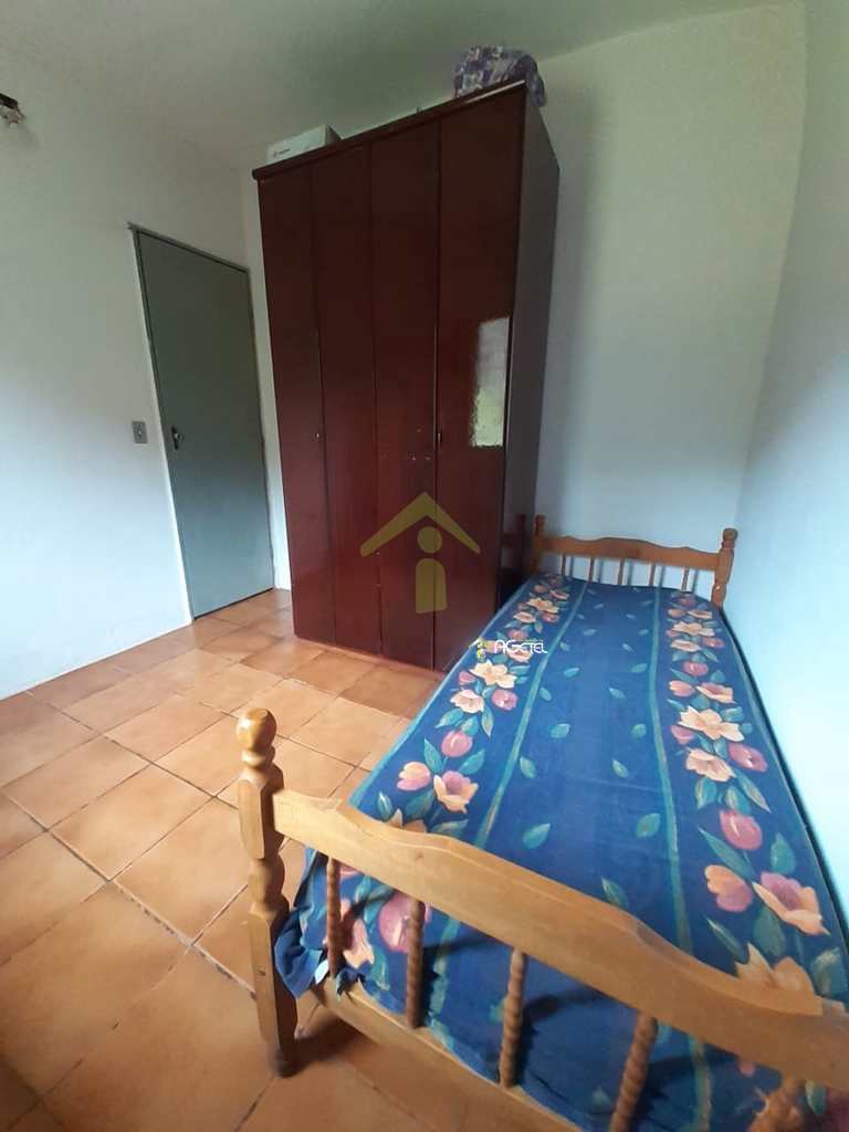 Chácara em Embu-Guaçu, no bairro Vale das Fontes