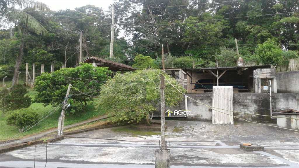 Chácara em Embu-Guaçu, no bairro Vale das Fontes