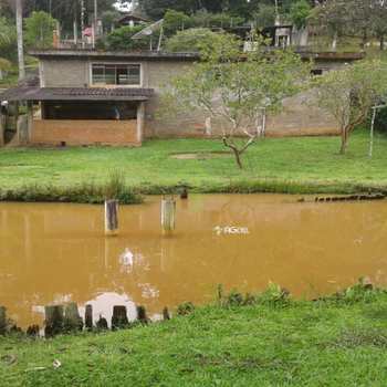 Chácara em Embu-Guaçu, bairro Vale das Fontes