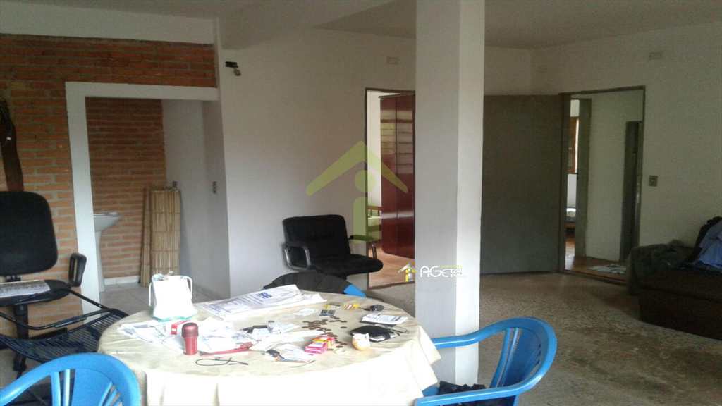 Chácara em Embu-Guaçu, no bairro Vale das Fontes