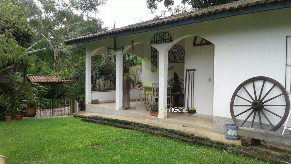 Chácara em Embu-Guaçu, no bairro Chácara Libardi Schimidt