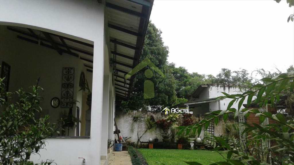 Chácara em Embu-Guaçu, no bairro Chácara Libardi Schimidt