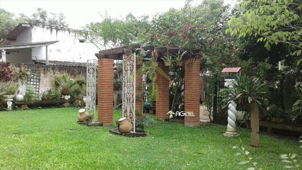 Chácara em Embu-Guaçu, no bairro Chácara Libardi Schimidt