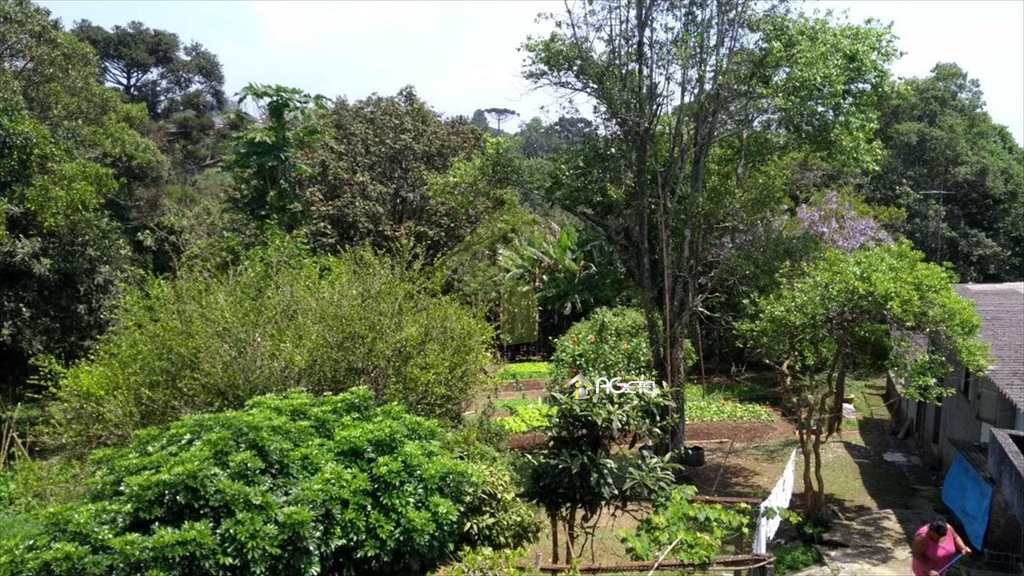 Chácara em Embu-Guaçu, no bairro Santa Isabel