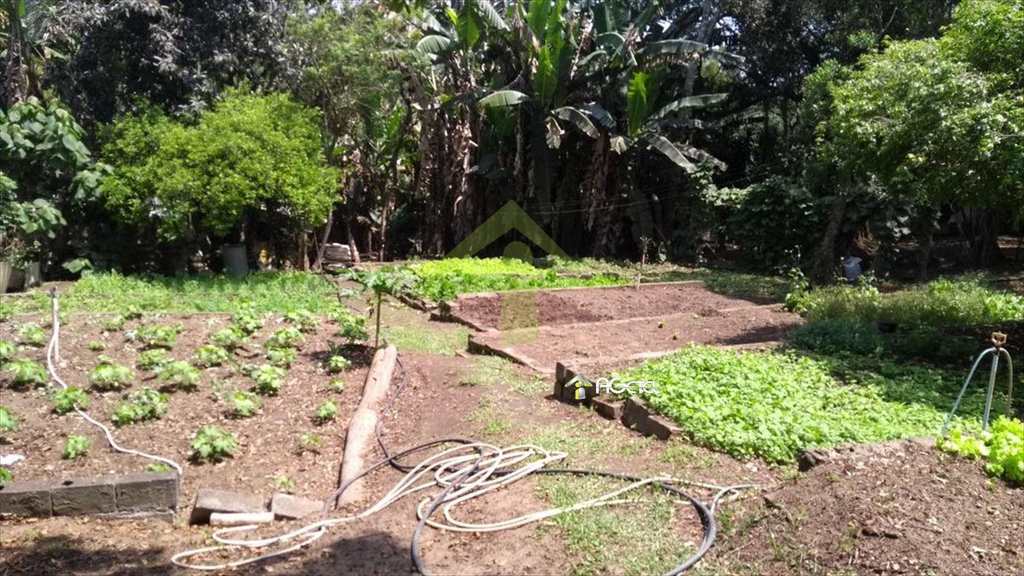 Chácara em Embu-Guaçu, no bairro Santa Isabel