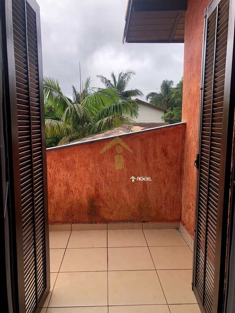 Casa de Condomínio em Embu-Guaçu, no bairro Fazenda da Ilha (Interlagos Sul)