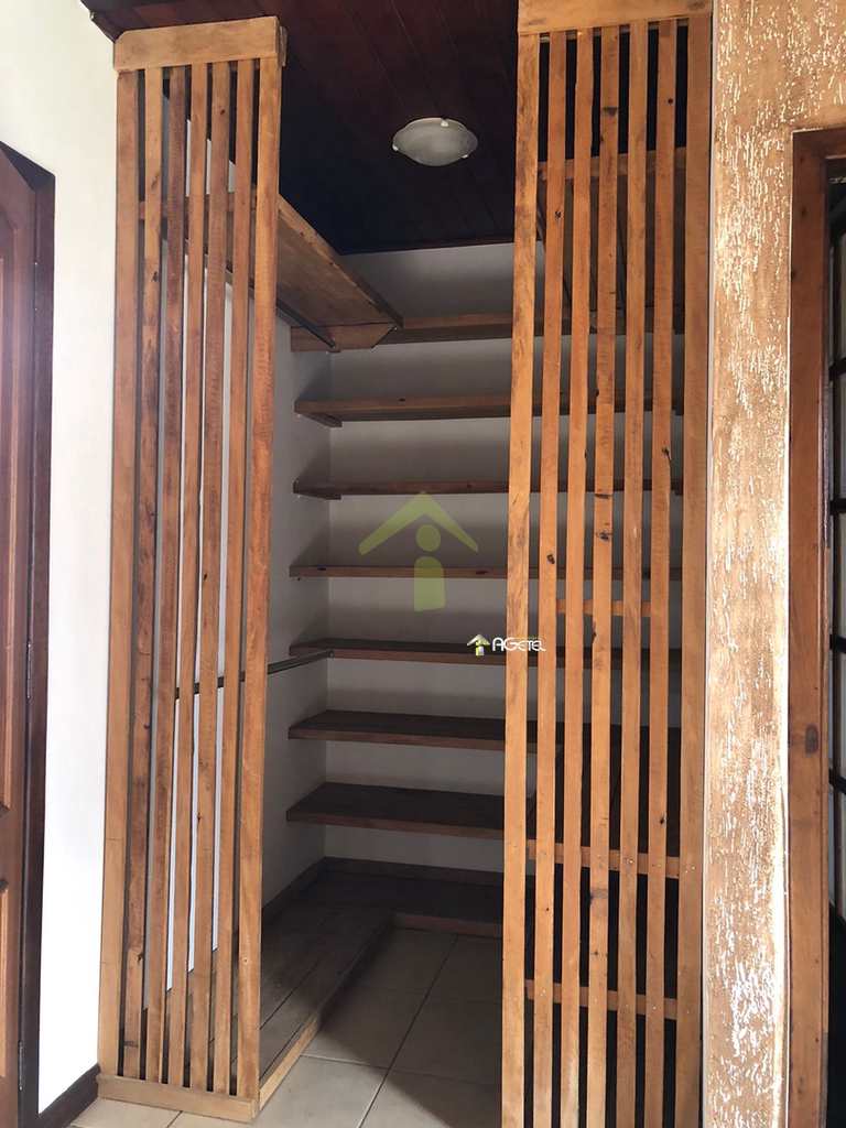 Casa de Condomínio em Embu-Guaçu, no bairro Fazenda da Ilha (Interlagos Sul)