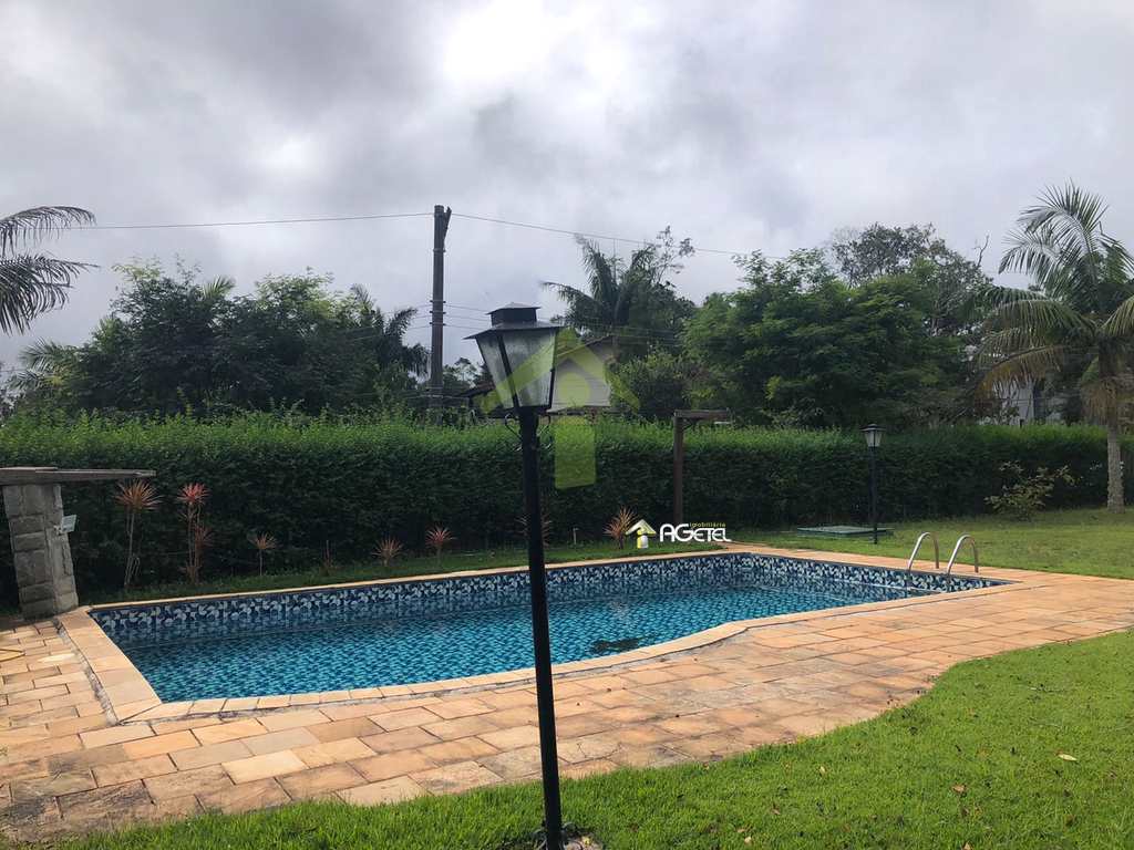 Casa de Condomínio em Embu-Guaçu, no bairro Fazenda da Ilha (Interlagos Sul)