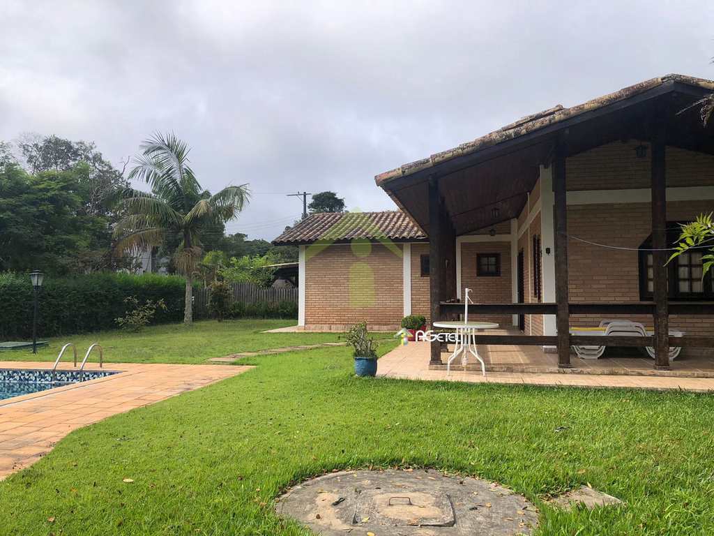 Casa de Condomínio em Embu-Guaçu, no bairro Fazenda da Ilha (Interlagos Sul)