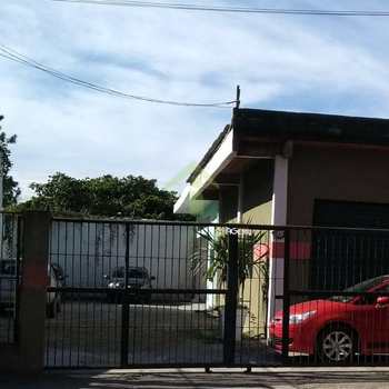 Salão em Embu-Guaçu, bairro Centro