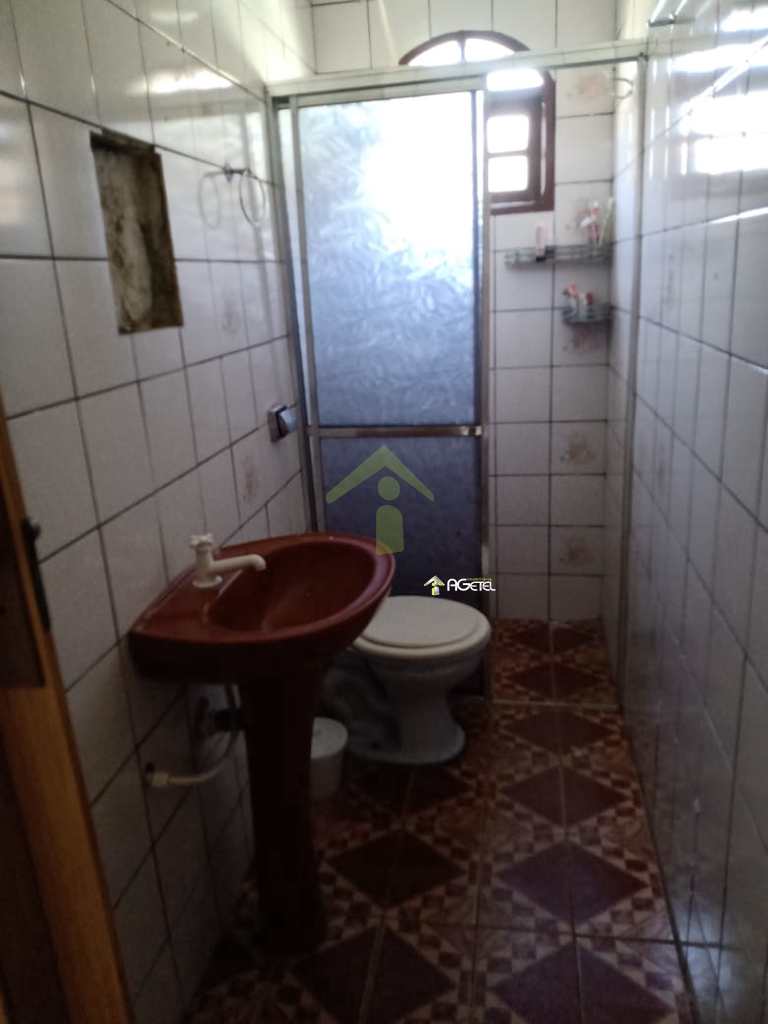 Casa em Embu-Guaçu, no bairro Vila Cristina