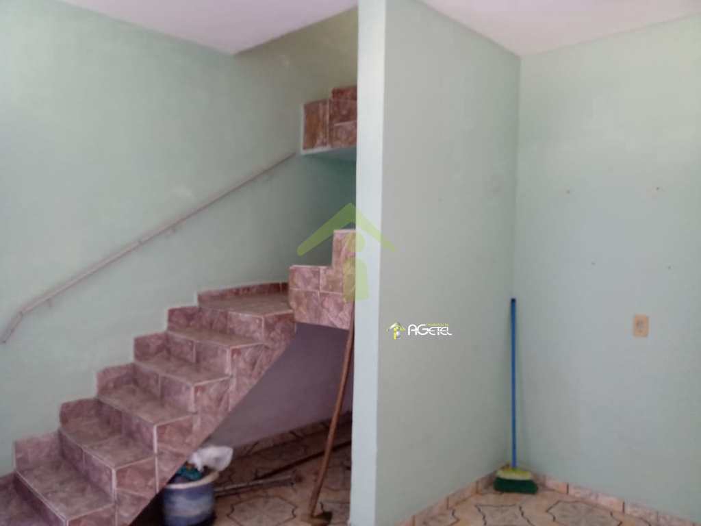 Casa em Embu-Guaçu, no bairro Vila Cristina