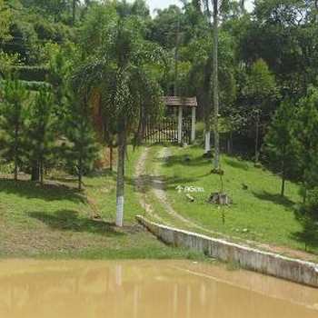 Sítio em Embu-Guaçu, bairro Congonhal