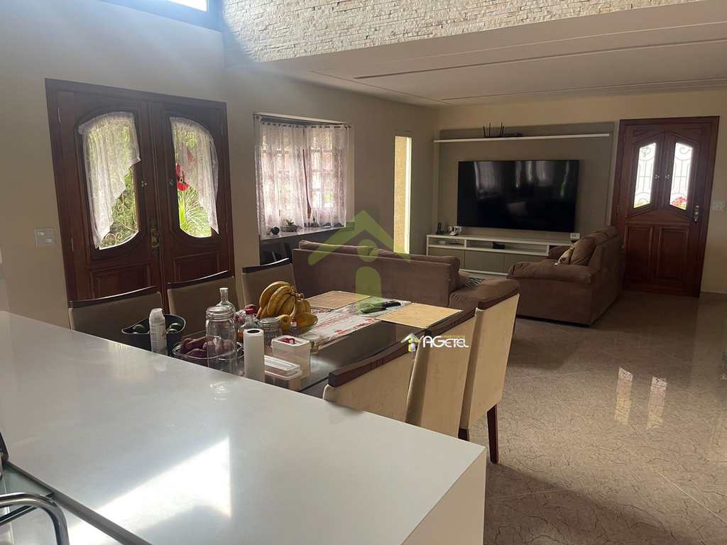 Casa de Condomínio em Embu-Guaçu, no bairro Interlagos Sul (Fazenda da Ilha)