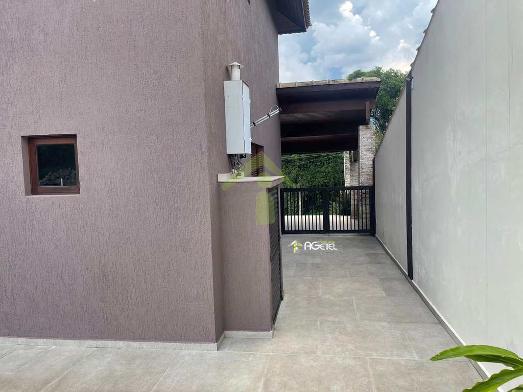 Casa de Condomínio em Embu-Guaçu, no bairro Interlagos Sul (Fazenda da Ilha)