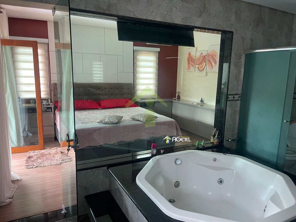 Casa de Condomínio em Embu-Guaçu, no bairro Interlagos Sul (Fazenda da Ilha)
