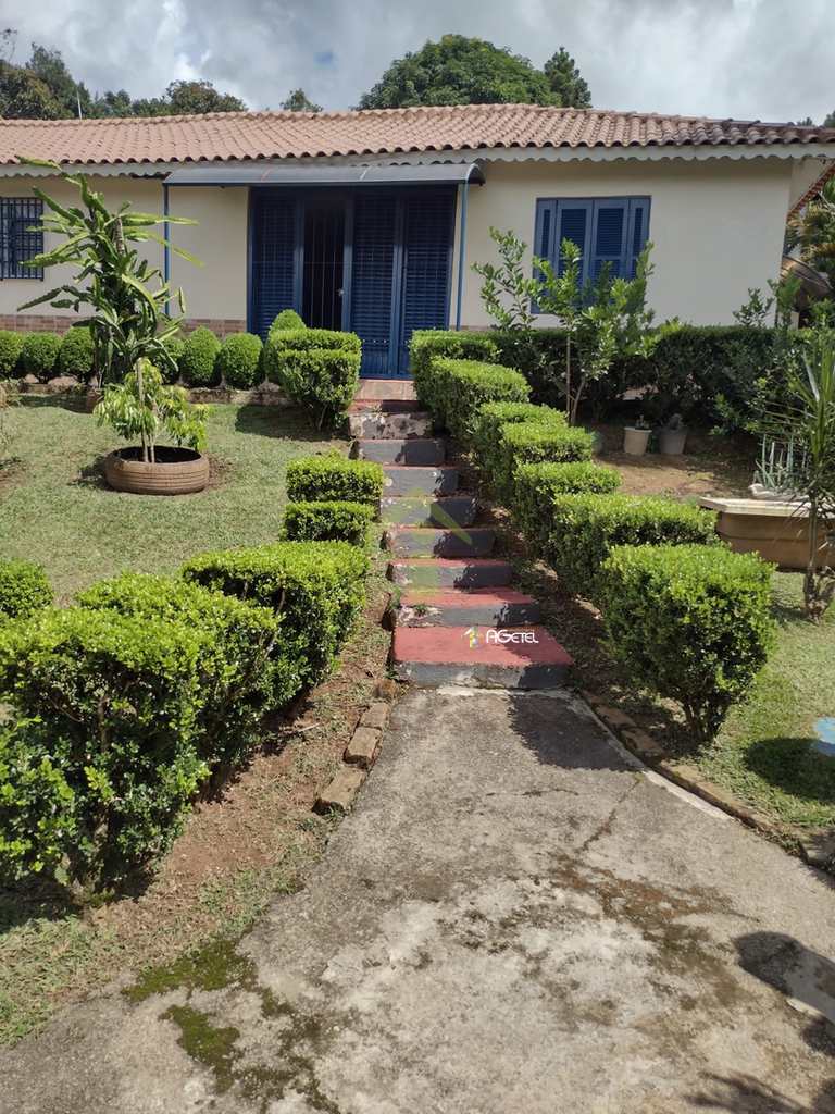 Chácara em Embu-Guaçu, no bairro Jardim Tropical