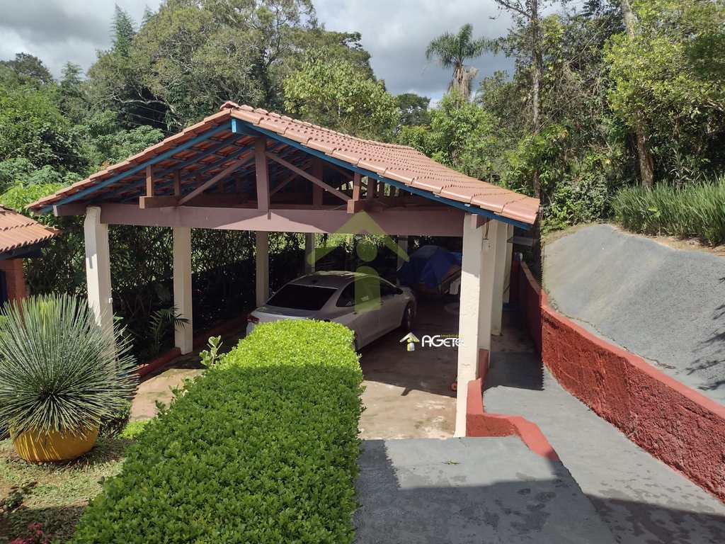 Chácara em Embu-Guaçu, no bairro Jardim Tropical