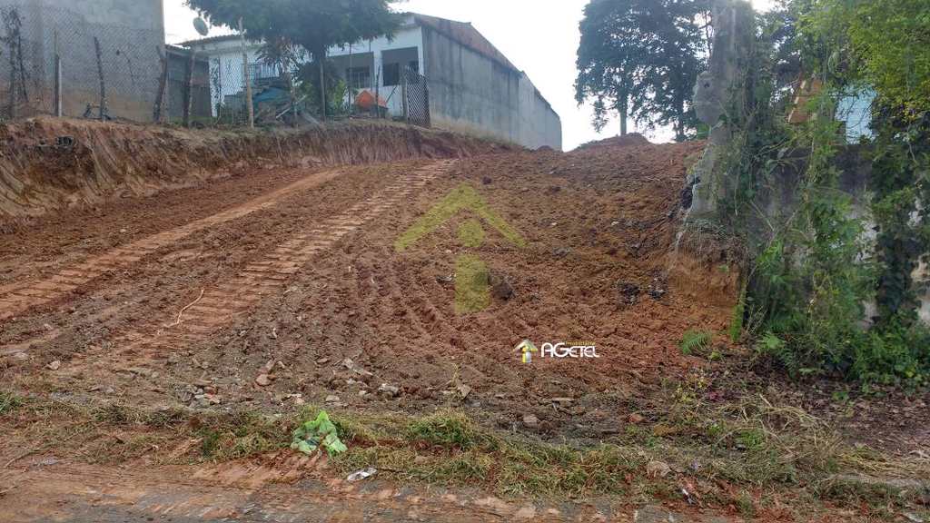 Terreno em Embu-Guaçu, no bairro Lagoa Grande