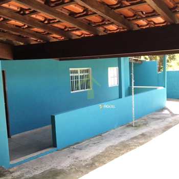 Casa em Embu-Guaçu, bairro Chácara São José