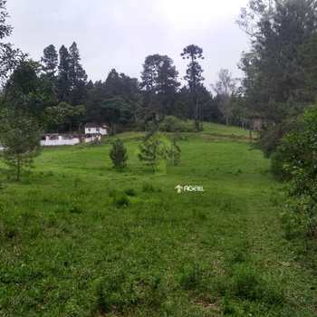 Fazenda em Embu-Guaçu, bairro Santa Rita