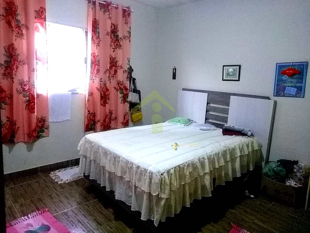 Casa em Embu-Guaçu, no bairro Chácara Flórida