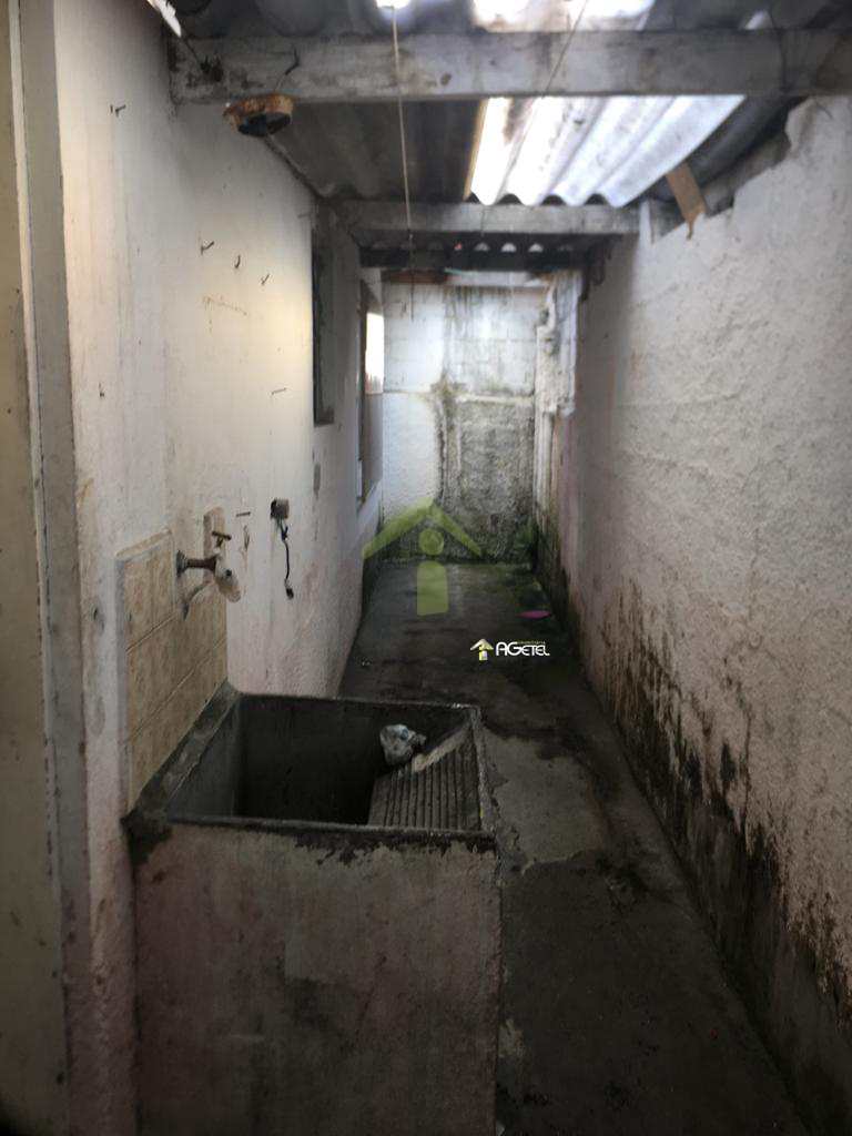 Casa em Embu-Guaçu, no bairro Jardim São Paulo