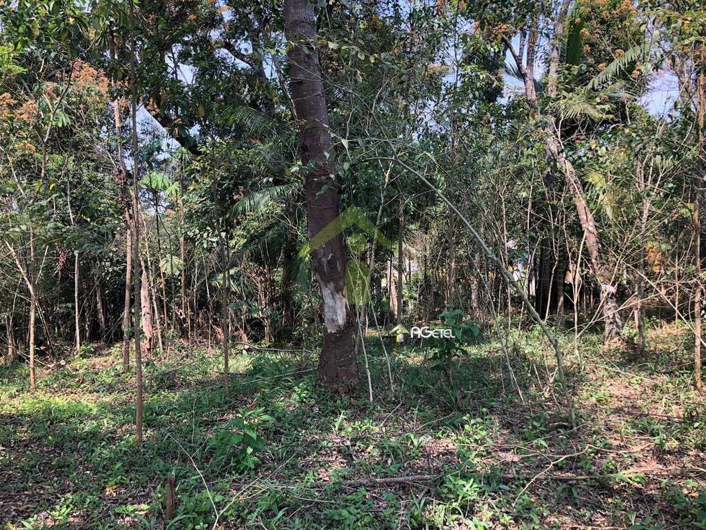 Terreno em Embu-Guaçu, no bairro Vila Cristina