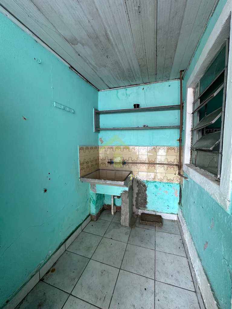 Casa em Embu-Guaçu, no bairro Jardim Emília