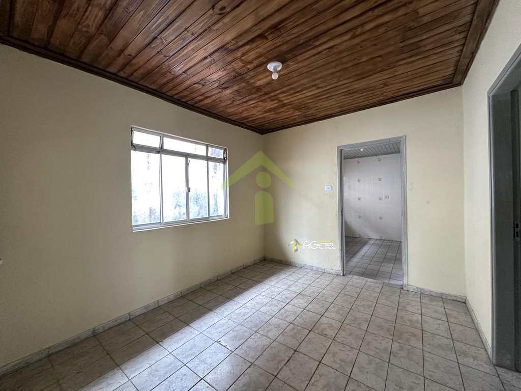 Casa em Embu-Guaçu, no bairro Jardim Emília