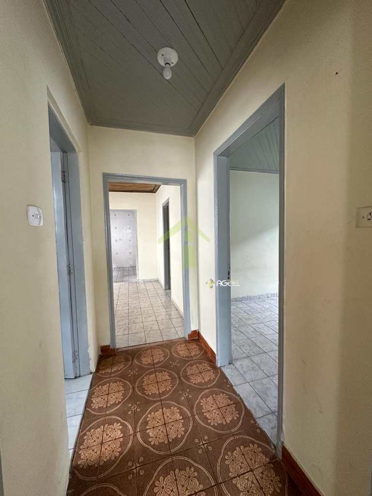 Casa em Embu-Guaçu, no bairro Jardim Emília
