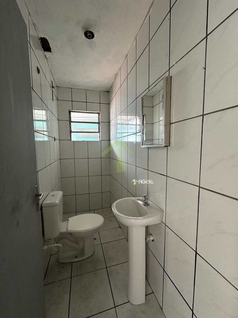Casa em Embu-Guaçu, no bairro Jardim Emília