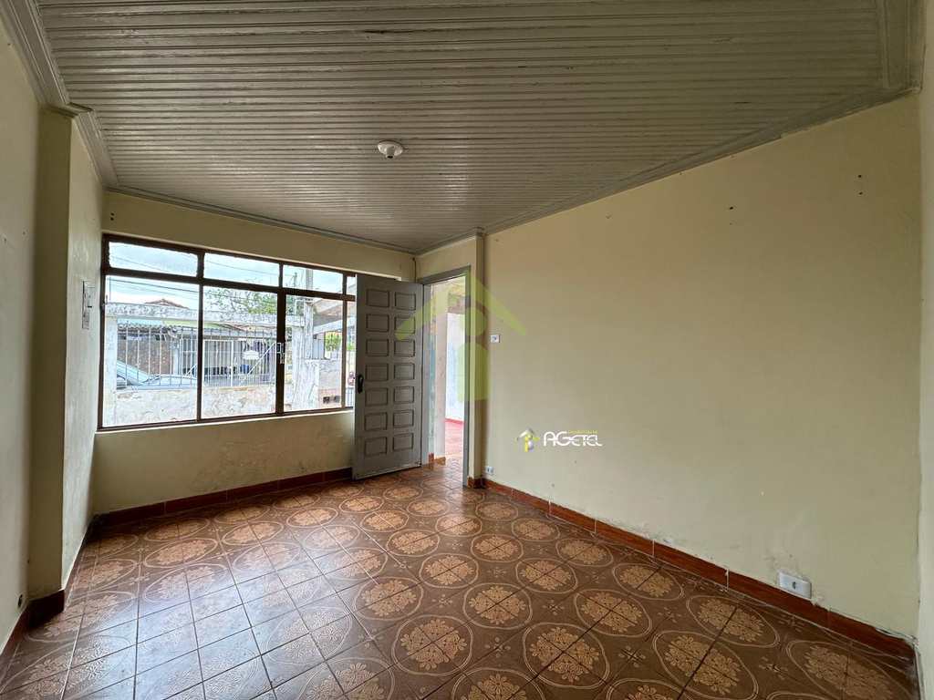Casa em Embu-Guaçu, no bairro Jardim Emília