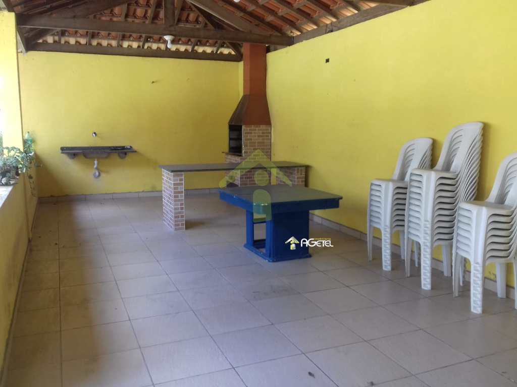 Chácara em Embu-Guaçu, no bairro Parque Imperial