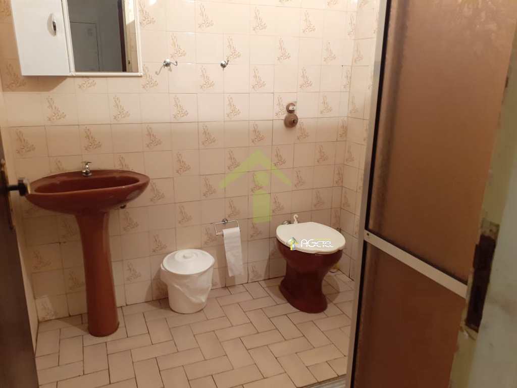 Chácara em Embu-Guaçu, no bairro Parque Imperial