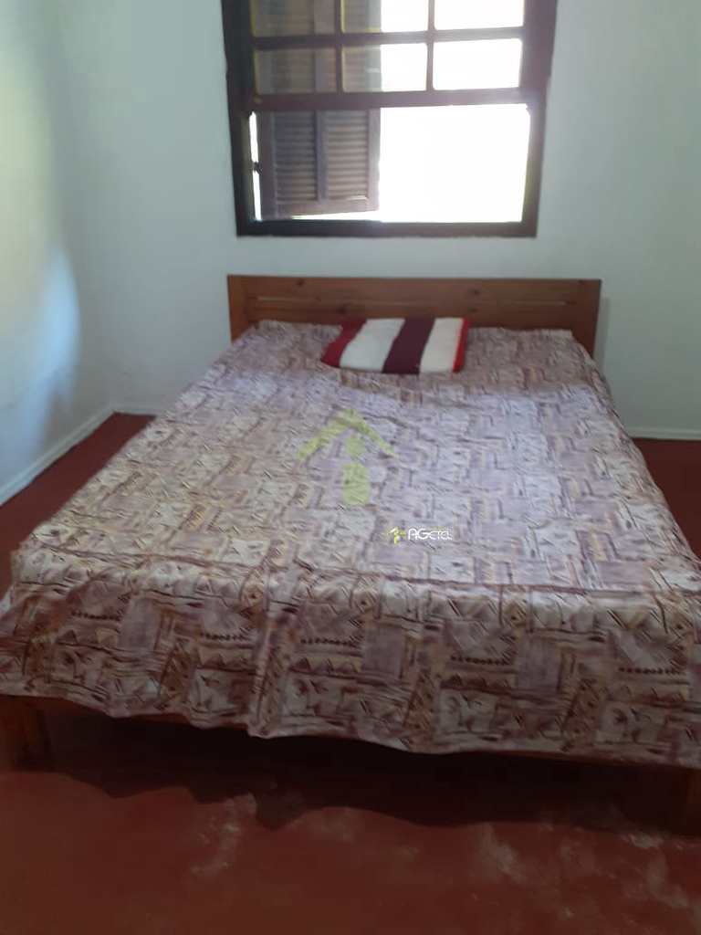 Chácara em Embu-Guaçu, no bairro Parque Imperial