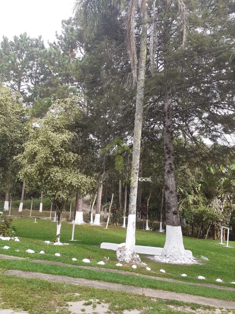 Chácara em Embu-Guaçu, no bairro Parque Imperial