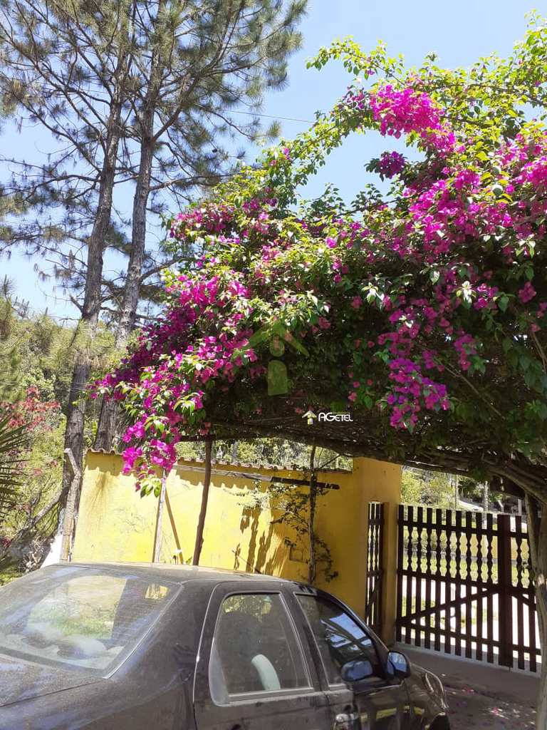 Chácara em Embu-Guaçu, no bairro Parque Imperial