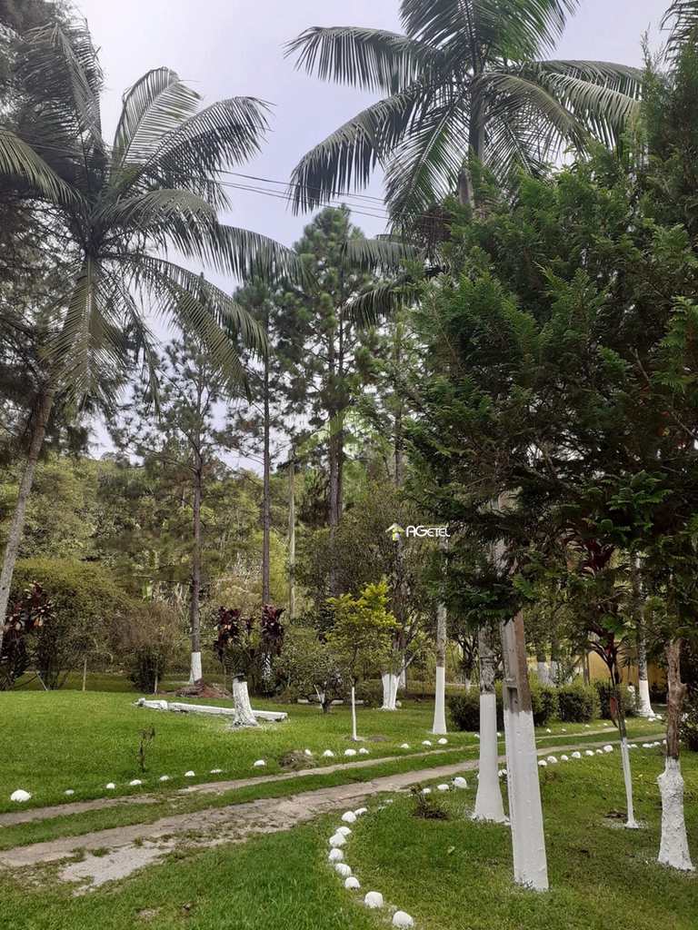Chácara em Embu-Guaçu, no bairro Parque Imperial