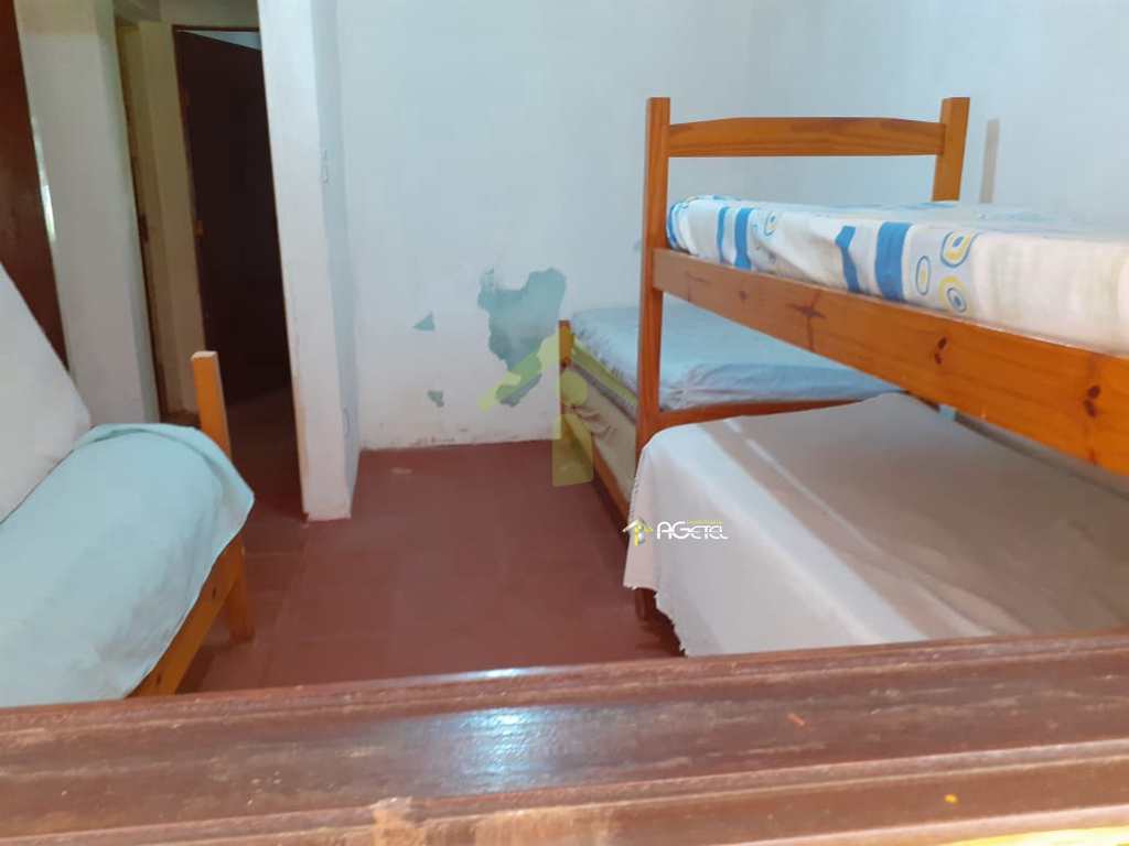 Chácara em Embu-Guaçu, no bairro Parque Imperial