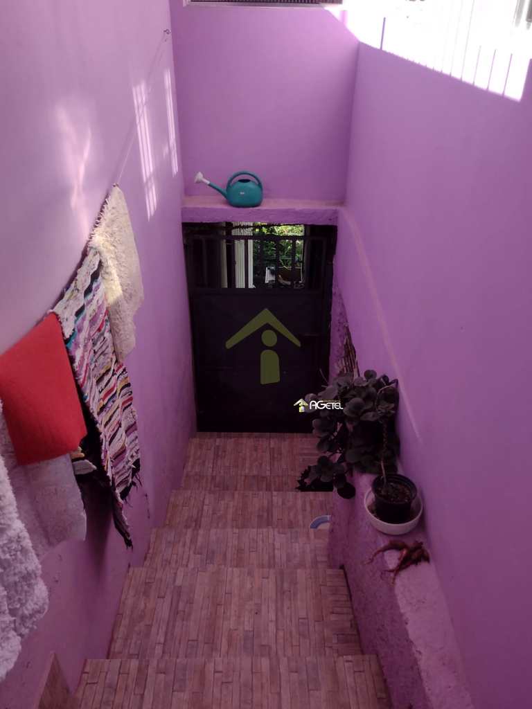 Casa em Embu-Guaçu, no bairro Chácara Flórida