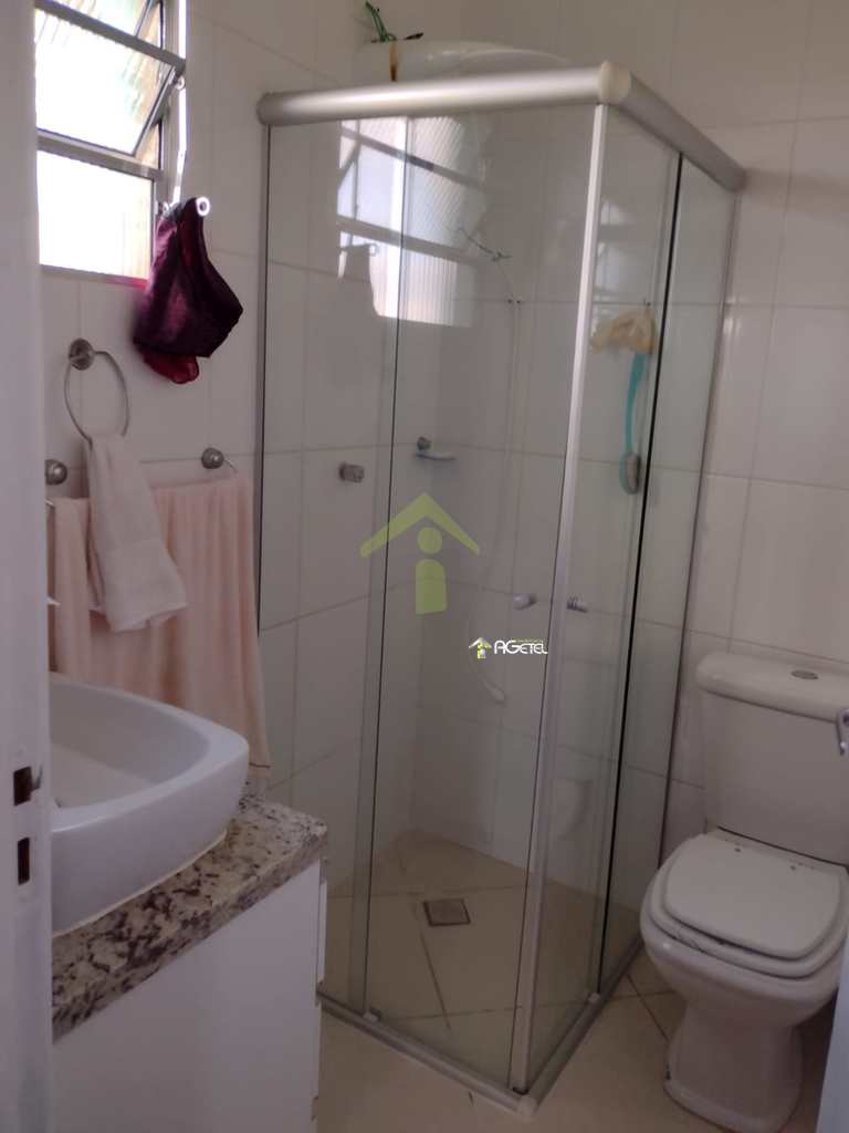 Casa em Embu-Guaçu, no bairro Chácara Flórida