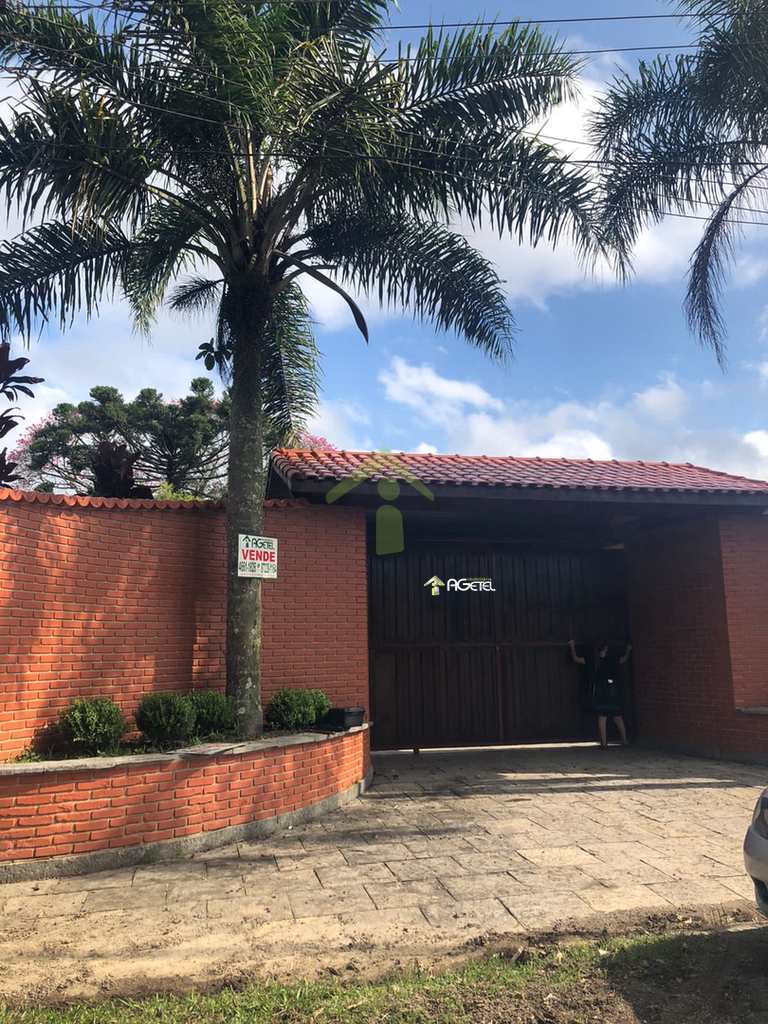 Casa em Embu-Guaçu, no bairro Chácara Flórida