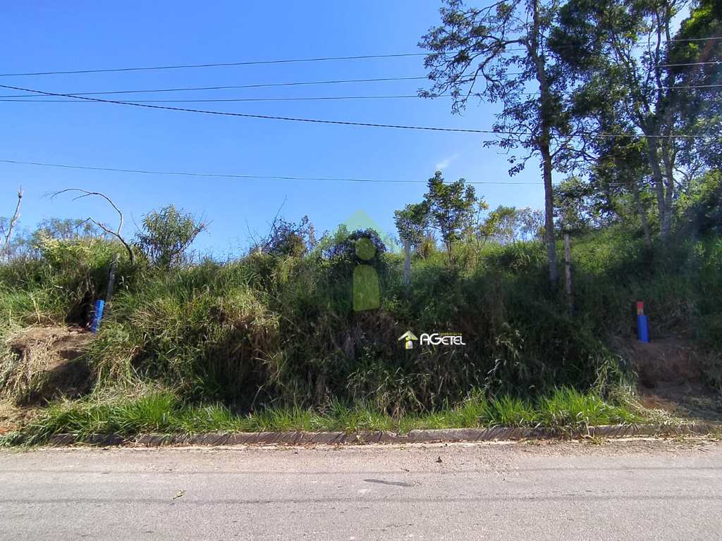 Terreno em Embu-Guaçu, no bairro Chácara Flórida