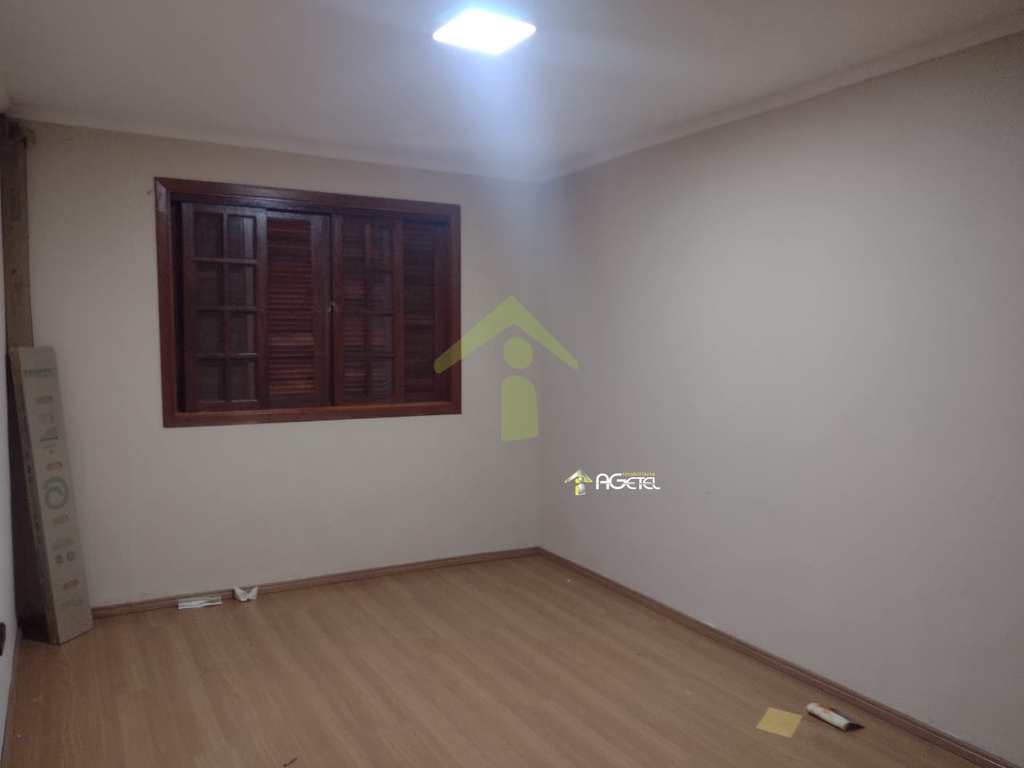 Chácara em Embu-Guaçu, no bairro Filipinho